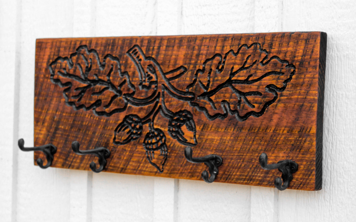Acorn & Oak Leaf Entryway Organizer