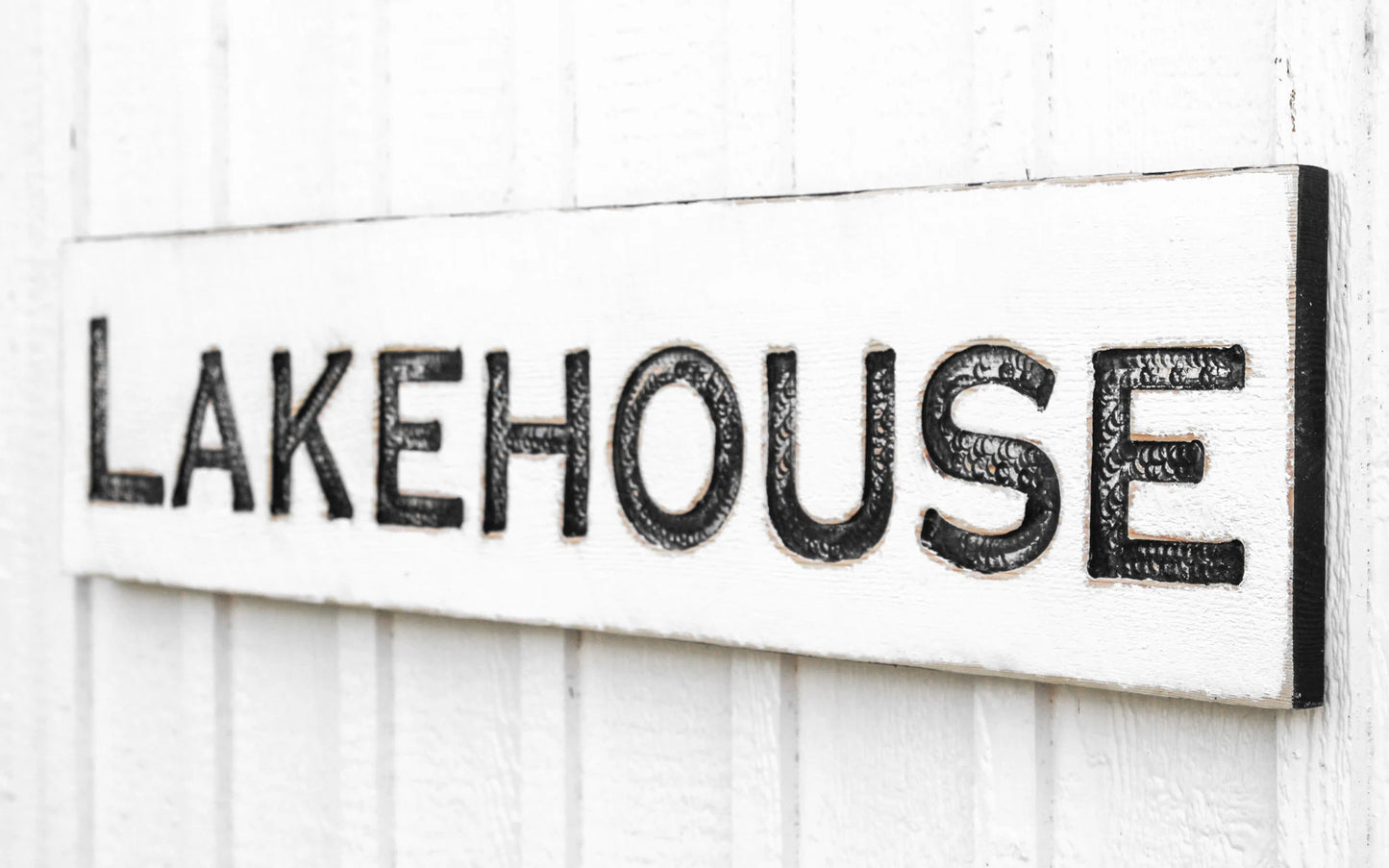 Lakehouse Sign - Horizontal