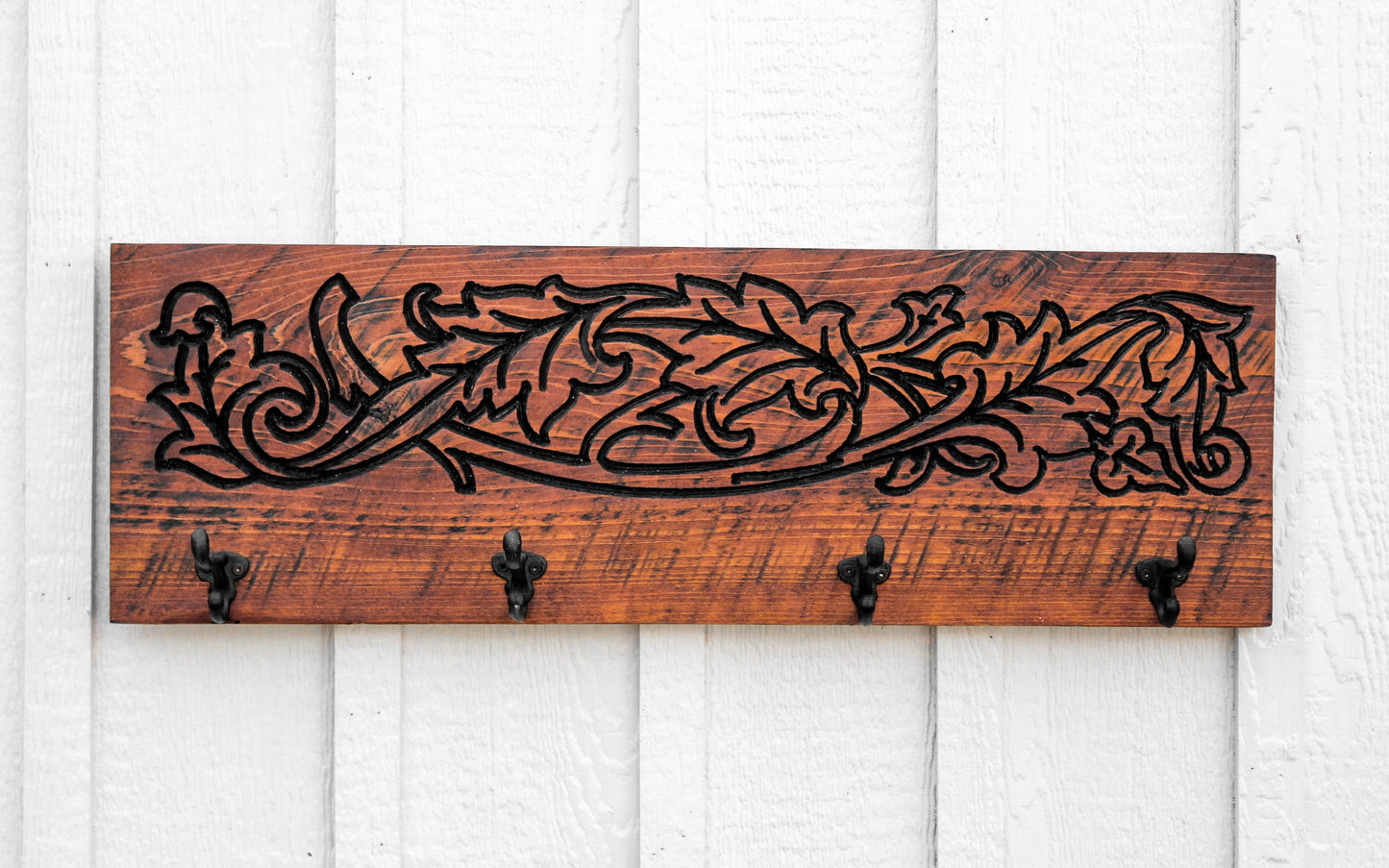 Oak Leaf Entryway Organizer