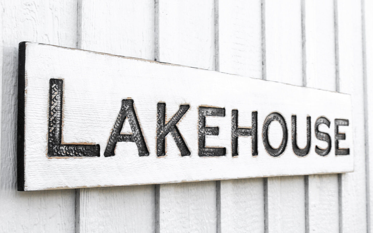 Lakehouse Sign - Horizontal