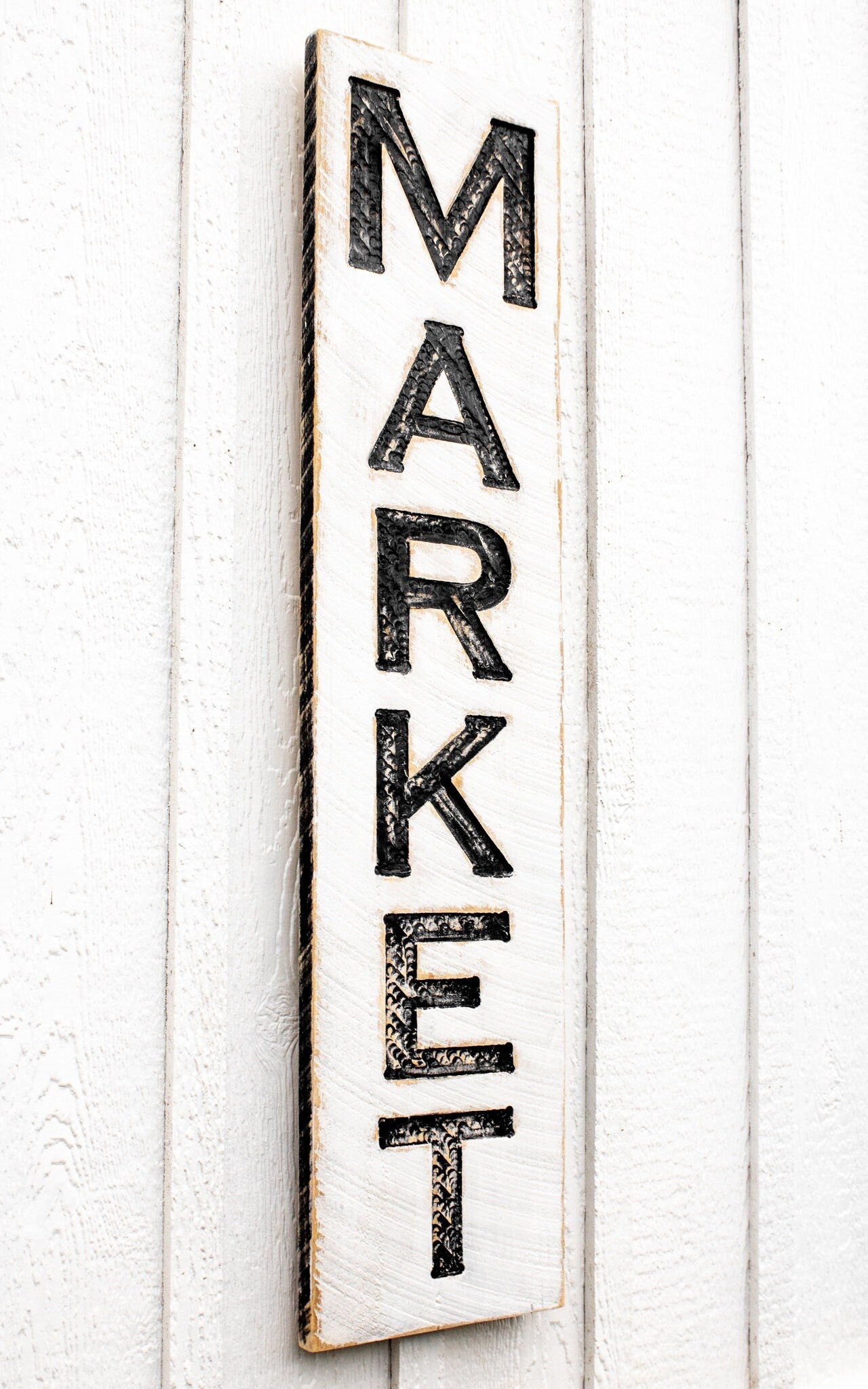 Market Sign - Vertical