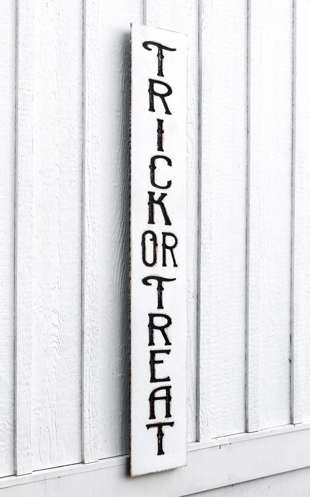 Trick or Treat Sign - Vertical