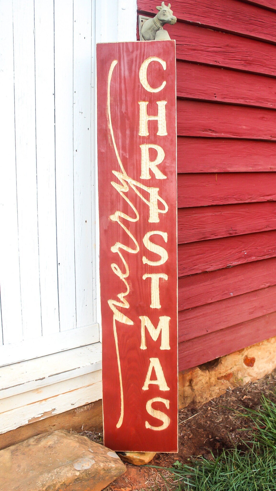 Large Merry Christmas Sign - Vertical - Red Background with Natural Lettering