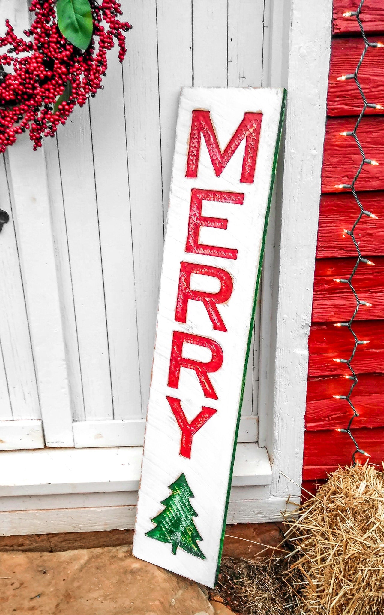 Merry Sign - Vertical