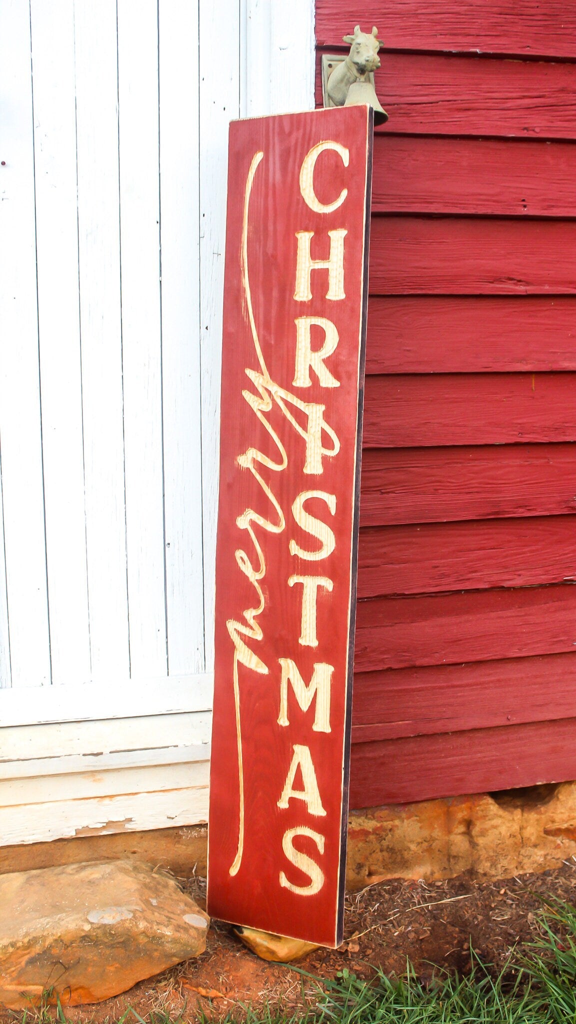 Large Merry Christmas Sign - Vertical - Red Background with Natural Lettering